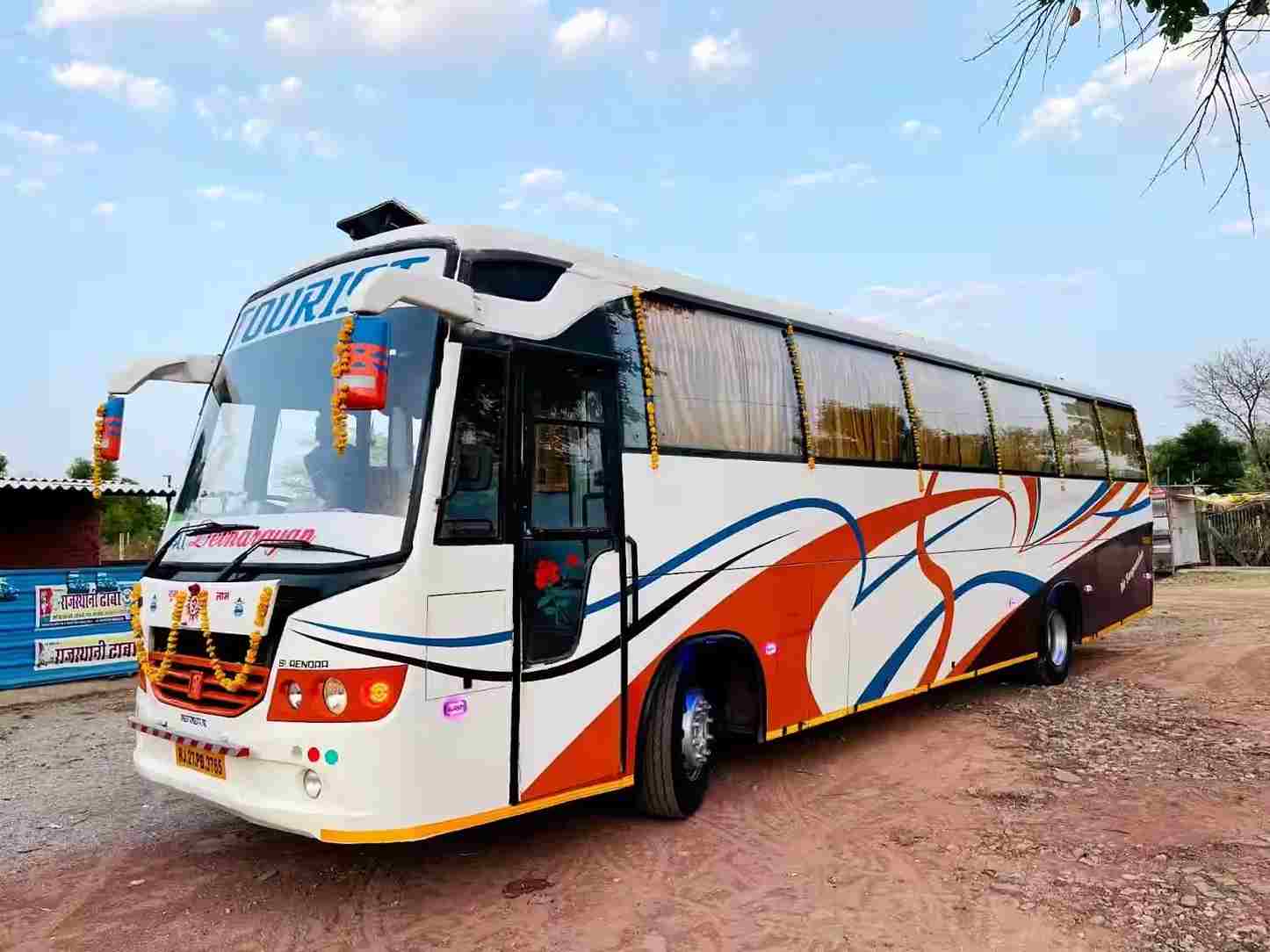 Luxury Coach for Rajasthan Tour